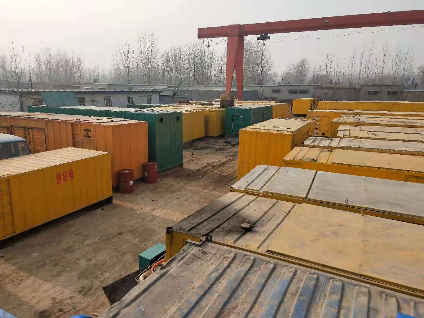 尖山租赁发电机-灰尘、风沙对柴油发电机组造成哪些不良影响？