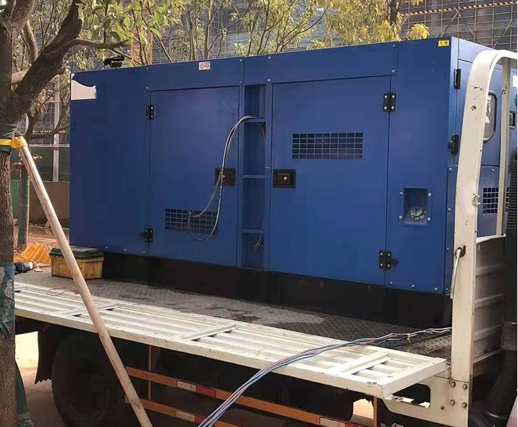 尖山柴油发电机组空气滤清器多久更换一次？