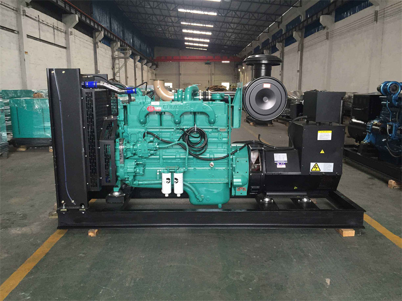 尖山发电机出租租赁如何保证柴油发电机组的正常运行？