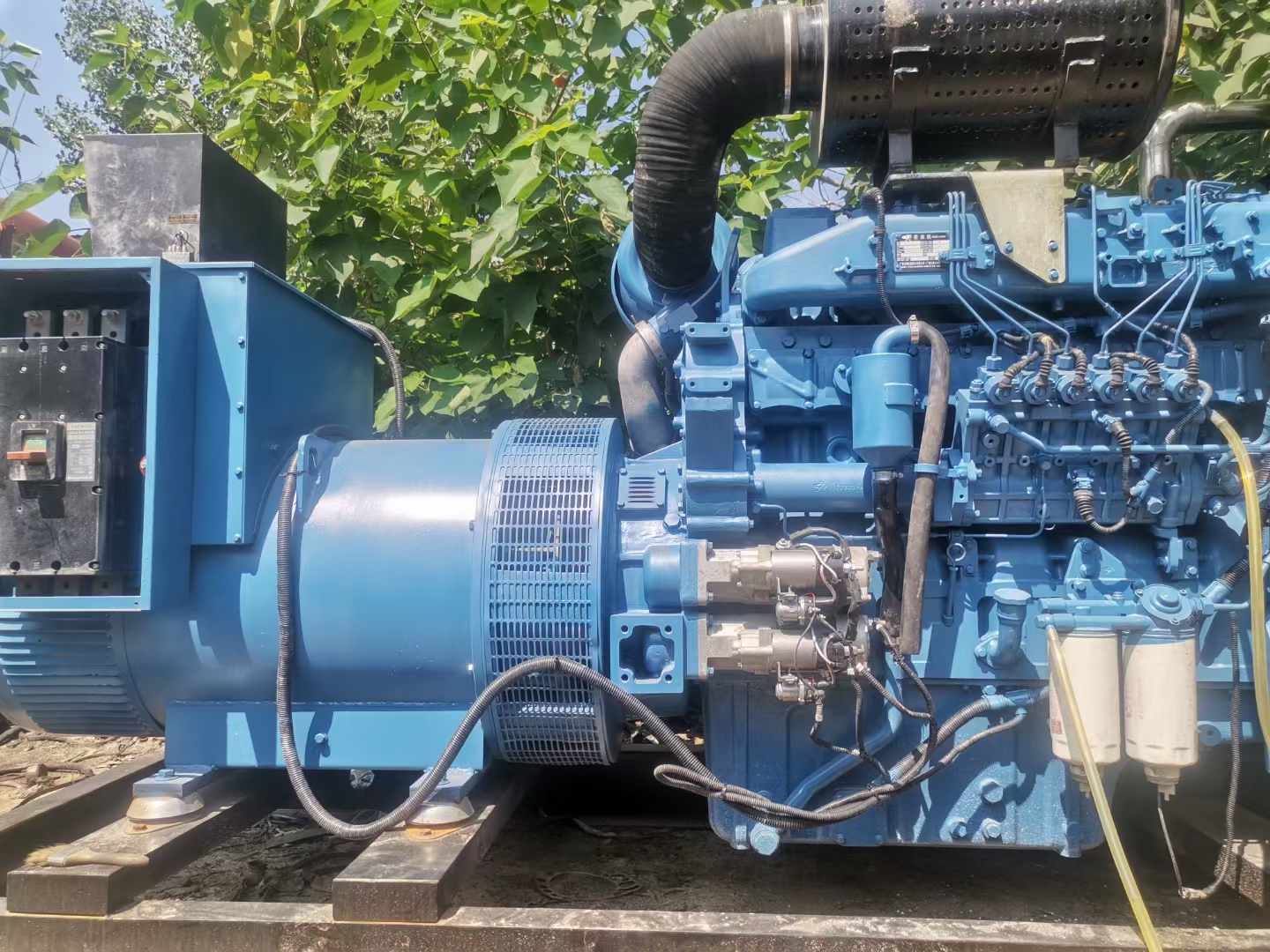 尖山详细说明降低 800kW 柴油发电机输出电流波动的方法