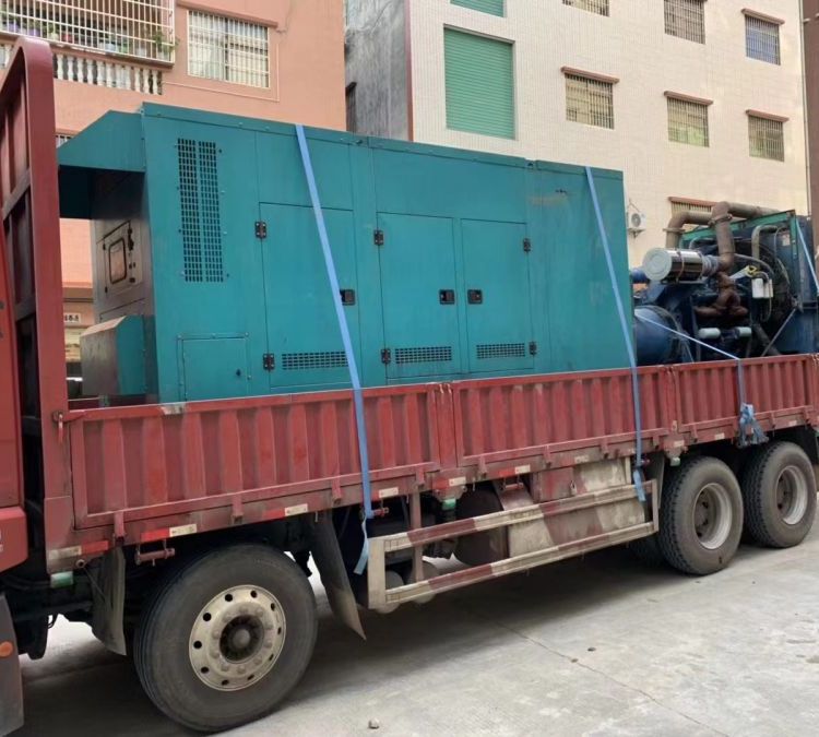 尖山如何在不同负载率下确保 400KW 柴油发电机组的正常运行？